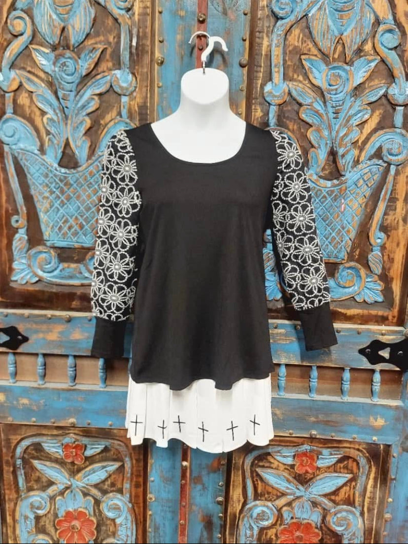 Black/White Blouse
