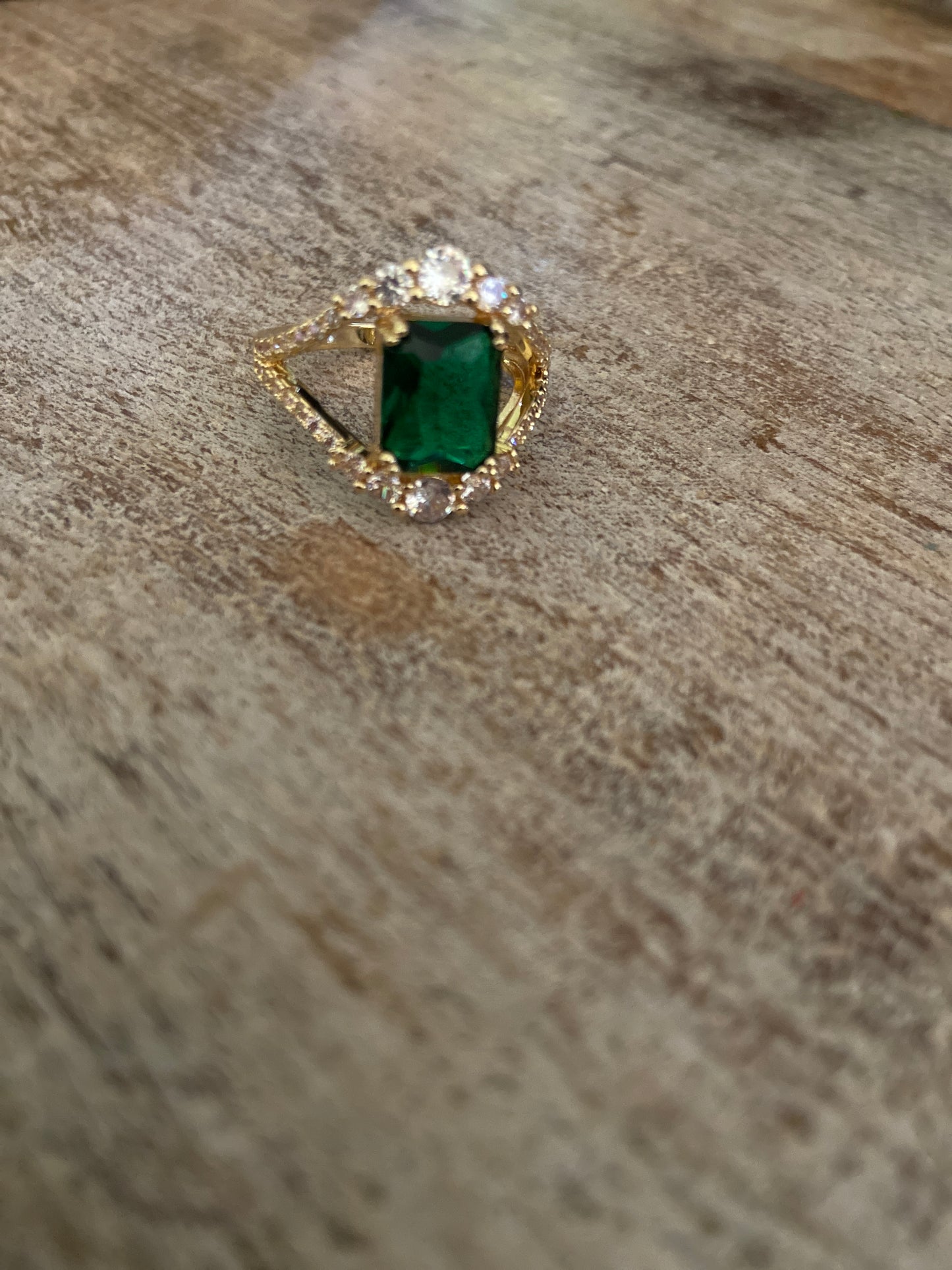 Emerald ring