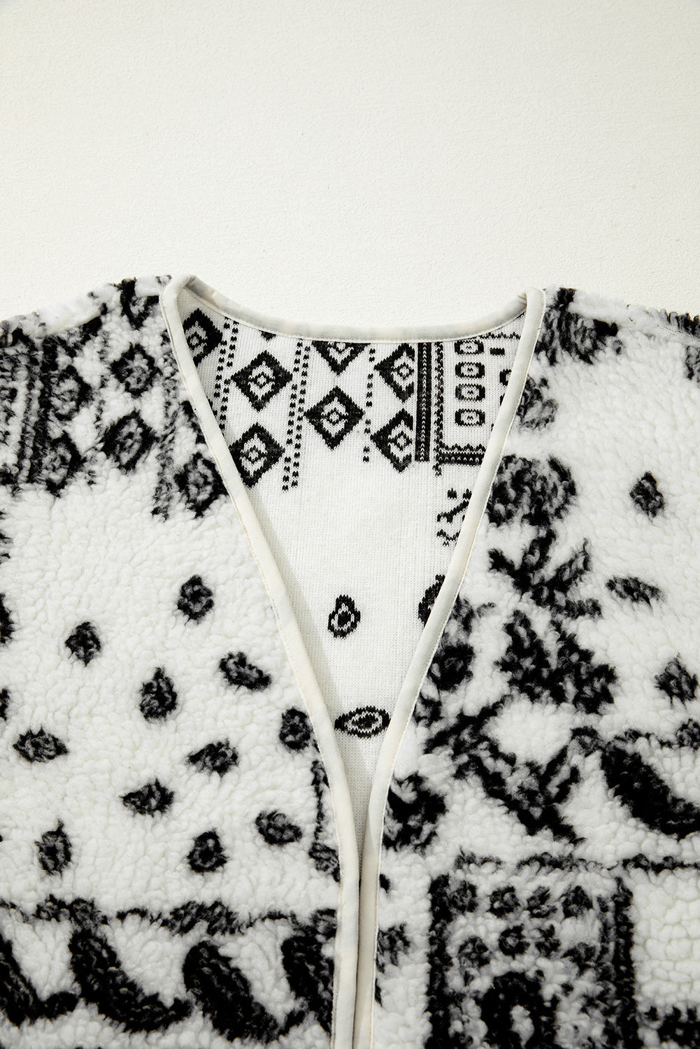 Sherpa Paisley Pocketed Western Fashion Vest