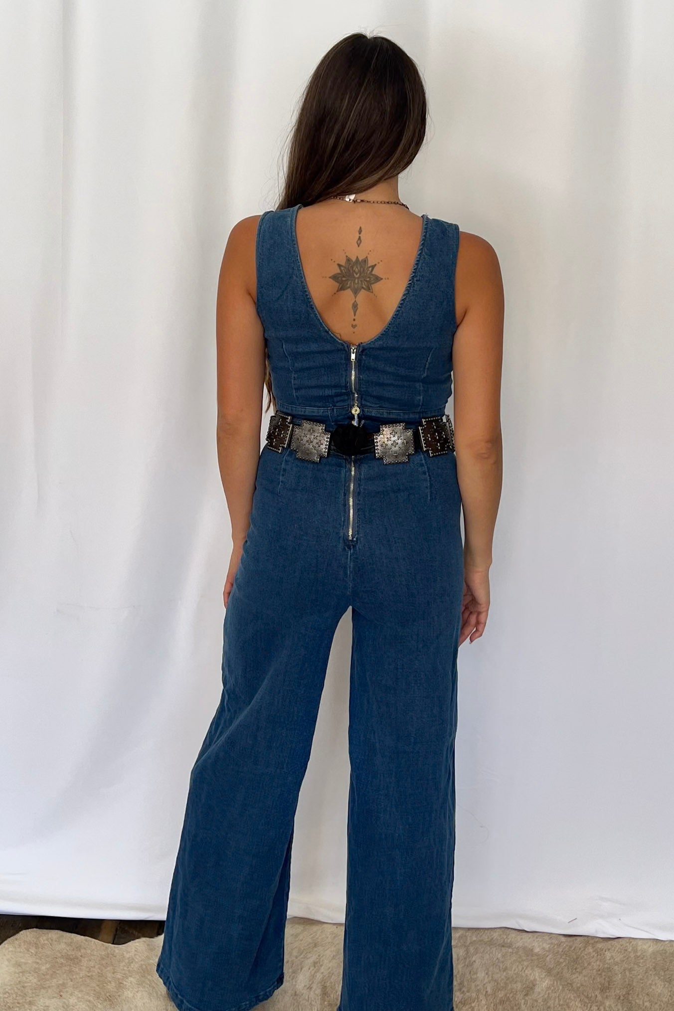 Black Gator Genuine Leather Cross Concho Belt