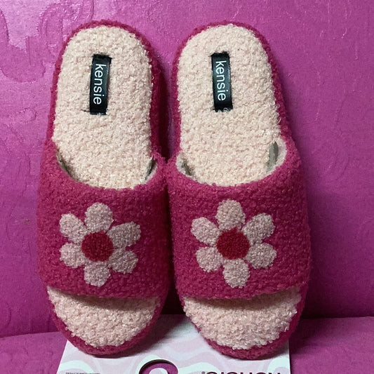 Flower slippers