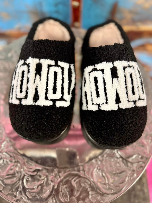 HOWDY Slippers