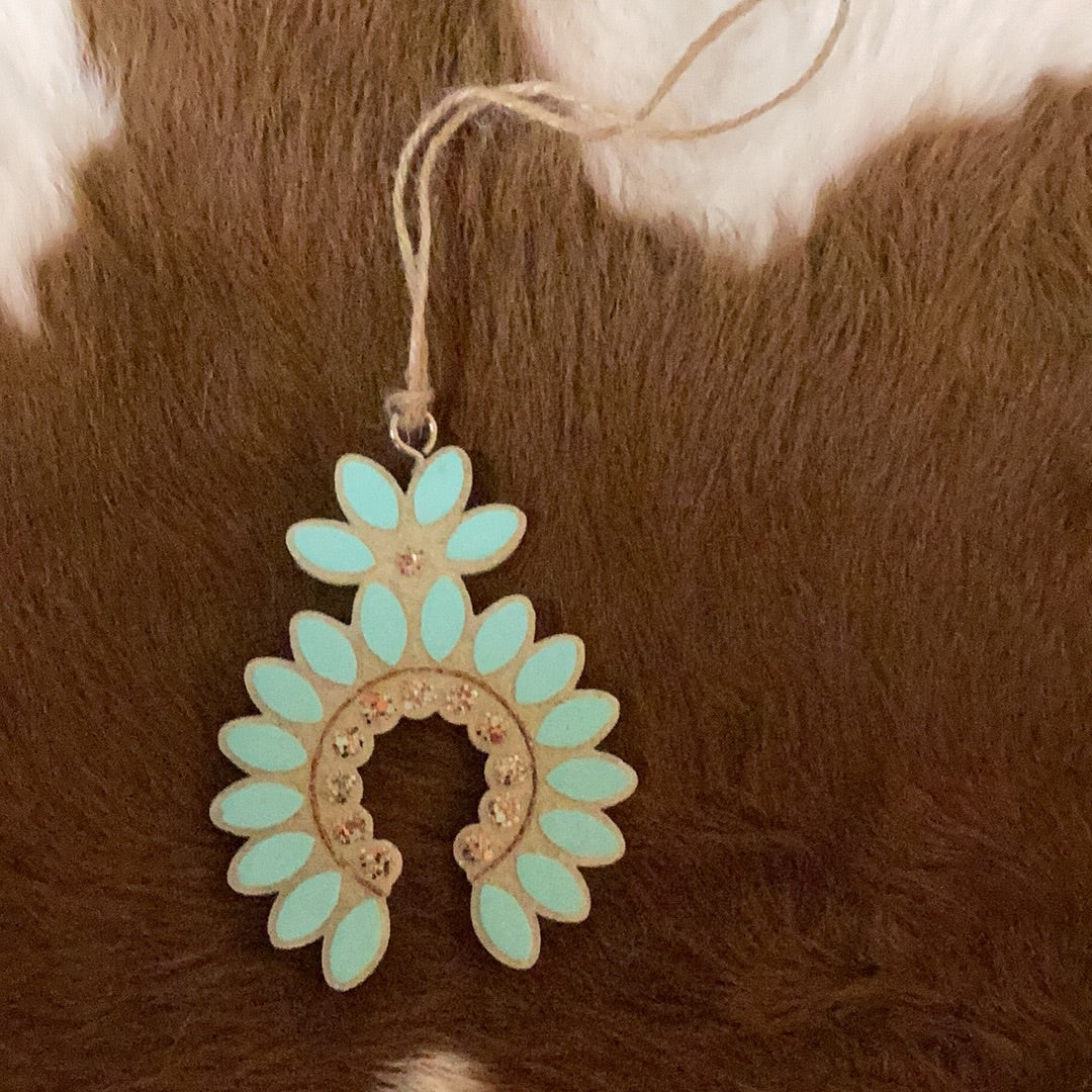 Clear and turquoise squash blossom freshie