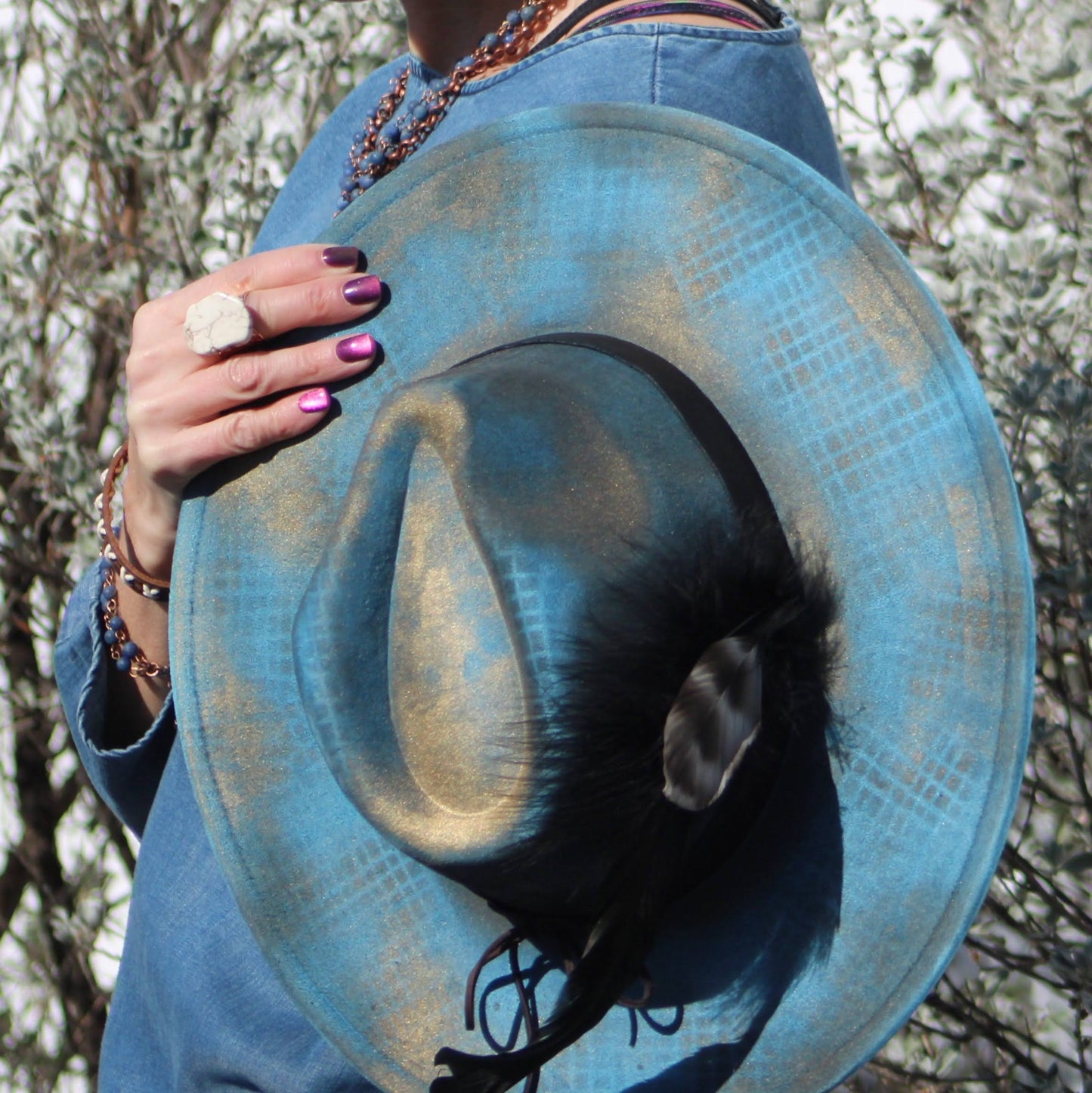 **Chunky White Turquoise Slab on Hammered Gold Cuff RingBase 012s