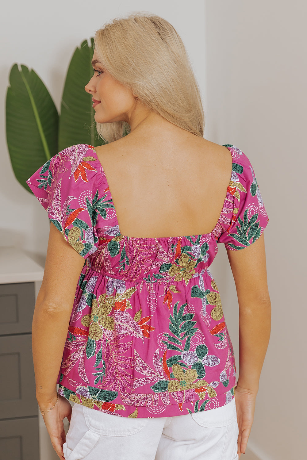 Floral Sweetheart Neck Flutter Sleeve Blouse