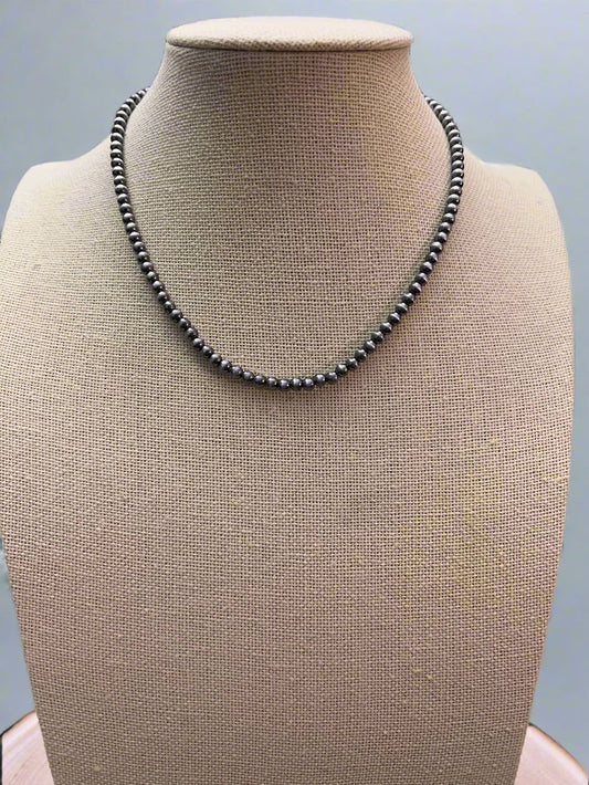 Faux Silvertone Pearl Style Choker - 4mm