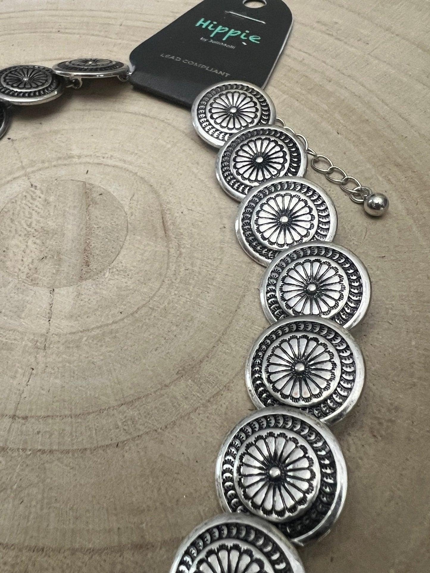 Overlapping Concho Necklace - 18 inch