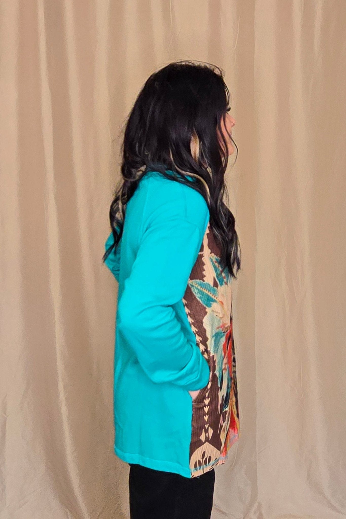 Red Cliffs Pullover