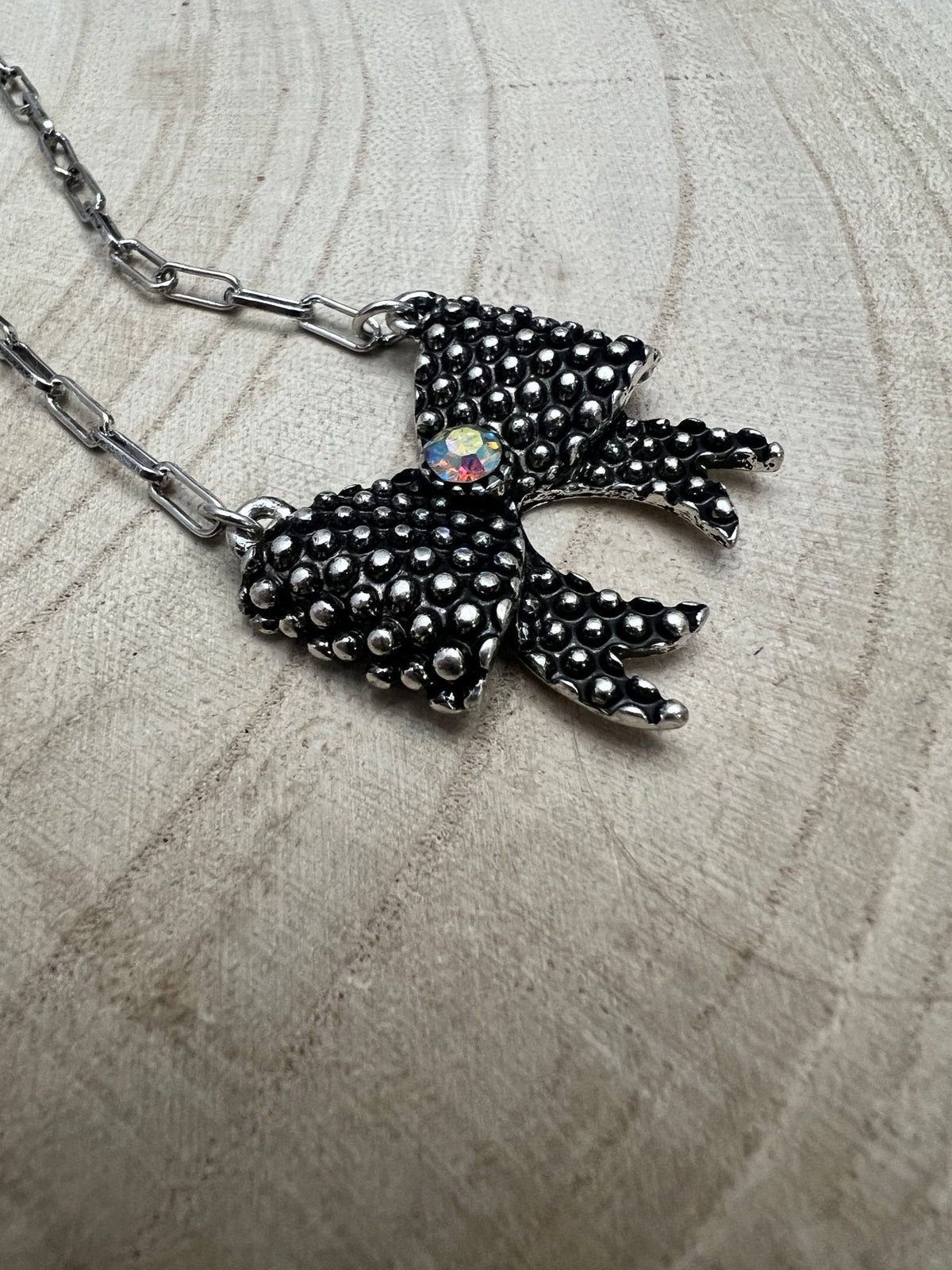Western Bow Design Rhinestone Ribbon Necklace — Paperclip Chain with Western Pattern Ribbon (18 Inch)